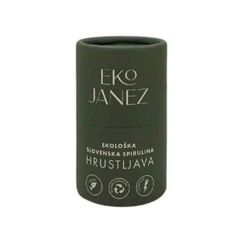 EKO Janez Spirulina Hrustljava v temno zeleni embalaži – superživilo za energijo in vitalnost.