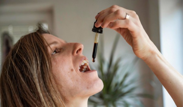 Zakaj večja količina CBD-ja ne pomeni vedno boljšega učinka? 8 Zakaj večja količina CBD-ja ne pomeni vedno boljšega učinka? 8