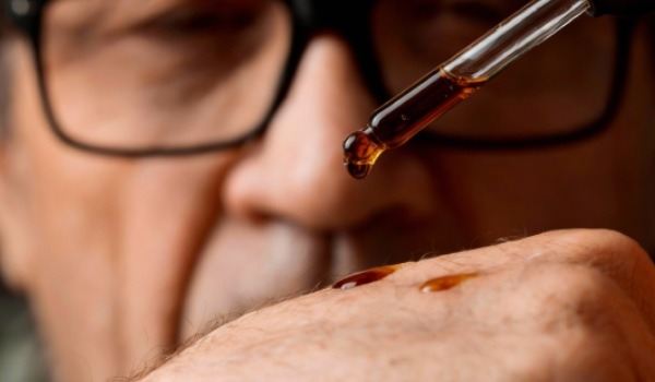 Zakaj večja količina CBD-ja ne pomeni vedno boljšega učinka? 3 Zakaj večja količina CBD-ja ne pomeni vedno boljšega učinka? 3